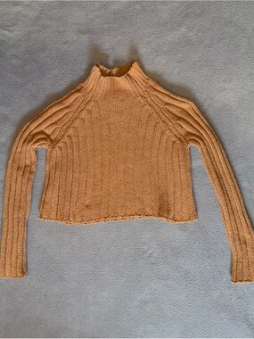 American Eagle Outfitters Cropped Ribbed Mock Neck Sweater Size Small- Brown